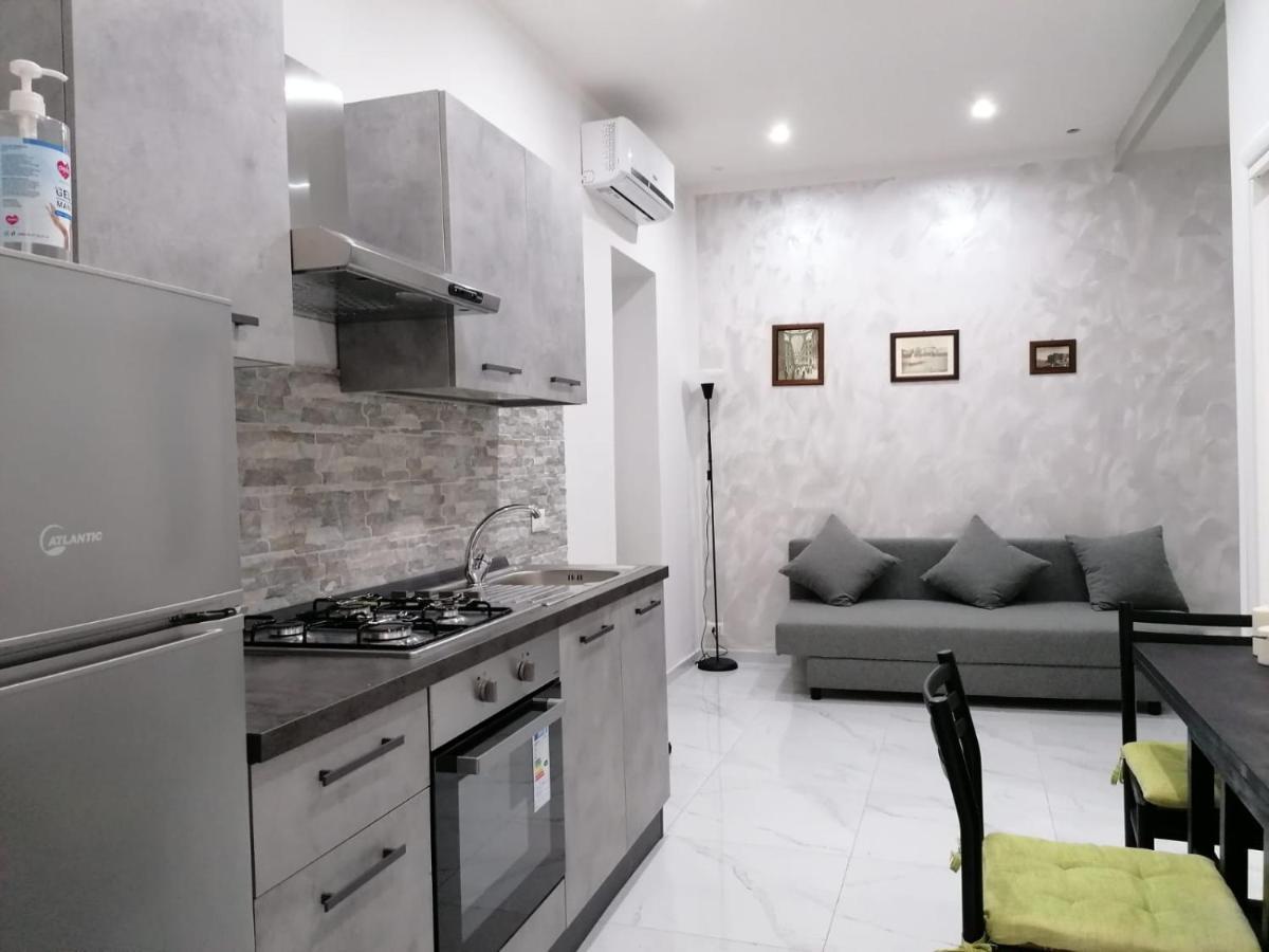 Centro Storico Casa Elegante Per Famiglia Villa Napoli Eksteriør billede