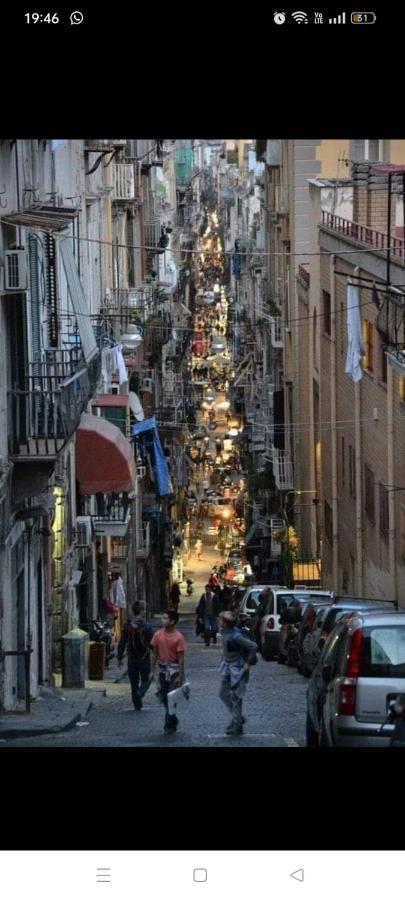Centro Storico Casa Elegante Per Famiglia Villa Napoli Eksteriør billede